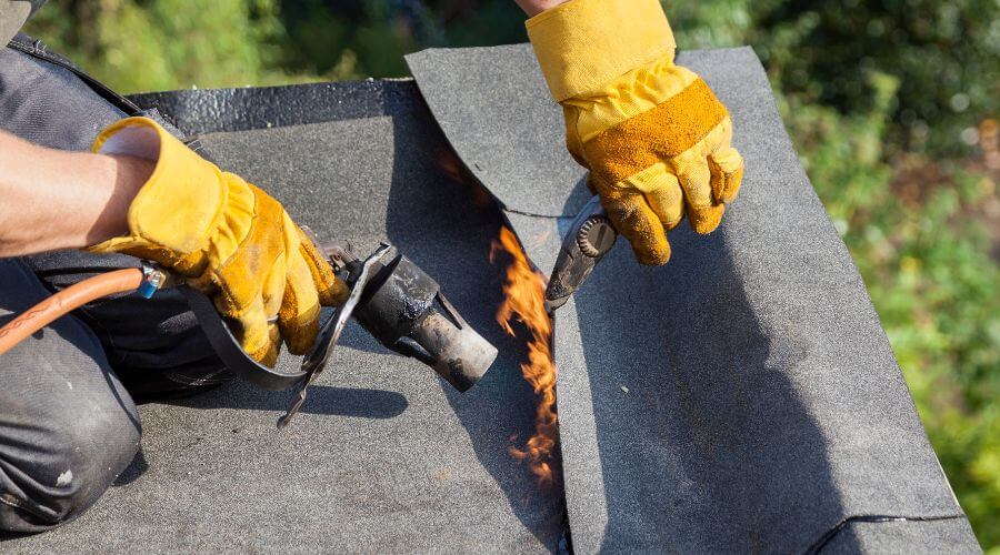 Professional residential roofers in Ingalls, IN